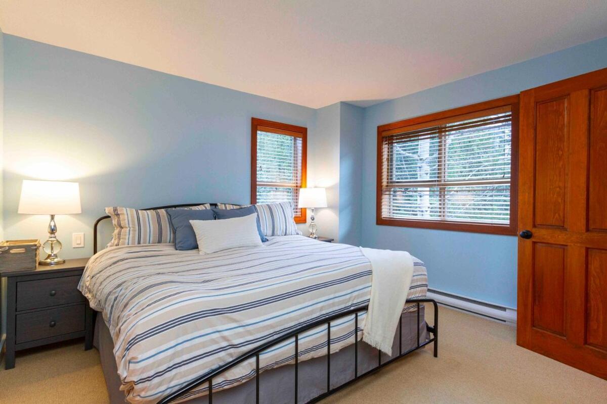 Treeline 31 By Outpost * Whistler